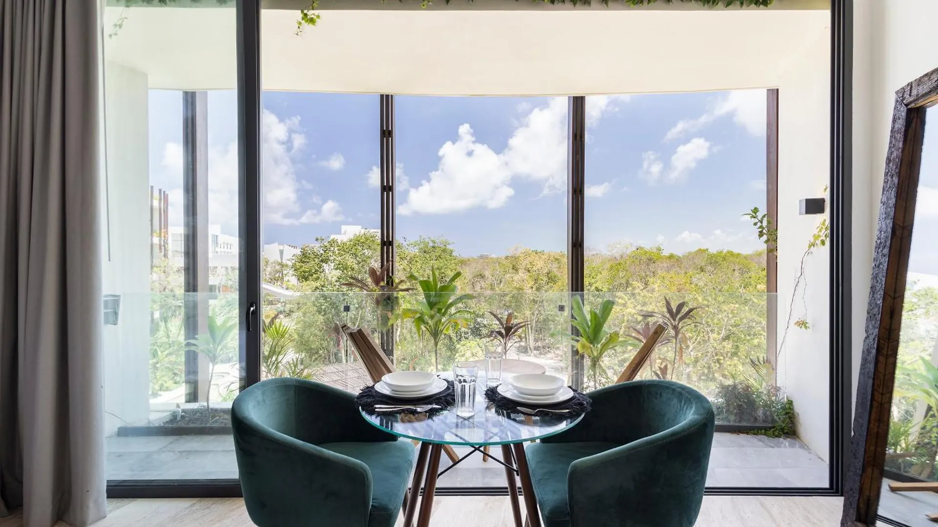 Mistiq Gardens Apartment Tulum